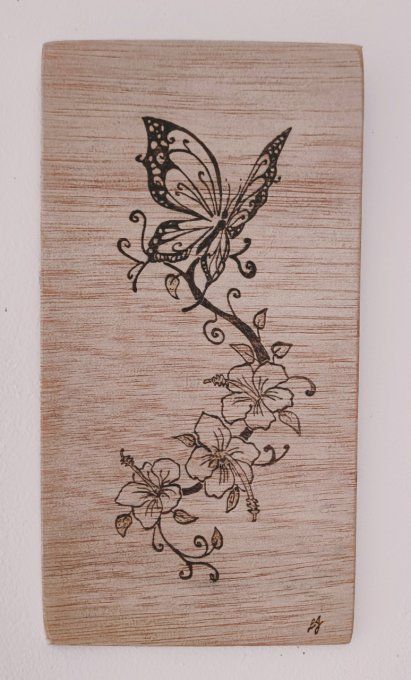 Tableau pyrogravure papillon 